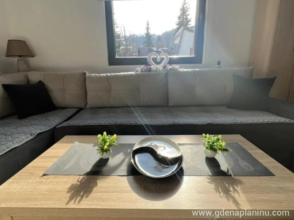 Vila Jahorinski Raj,  Apartman A3, частни квартири в града Jahorina, Босна и Херцеговина - Screenshot_2