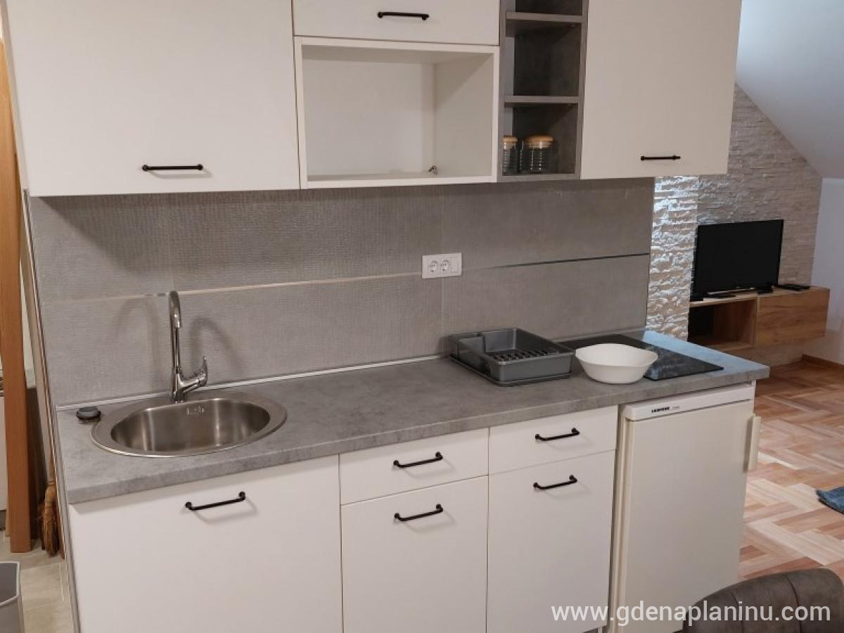 Apartmani "Eho" Zlatibor, Apartman 5 - lux, alloggi privati a Zlatibor, Serbia - 20220803_204823