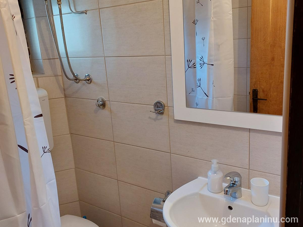 Apartmani "Eho" Zlatibor, Apartman 3 - budget, ενοικιαζόμενα δωμάτια στο μέρος Zlatibor, Serbia - 20221231_114956