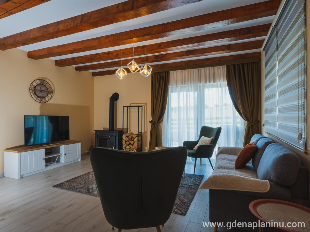 Vila Rea, Apartman prizemlje, alojamiento privado en Žabljak, Montenegro - DSC_8444