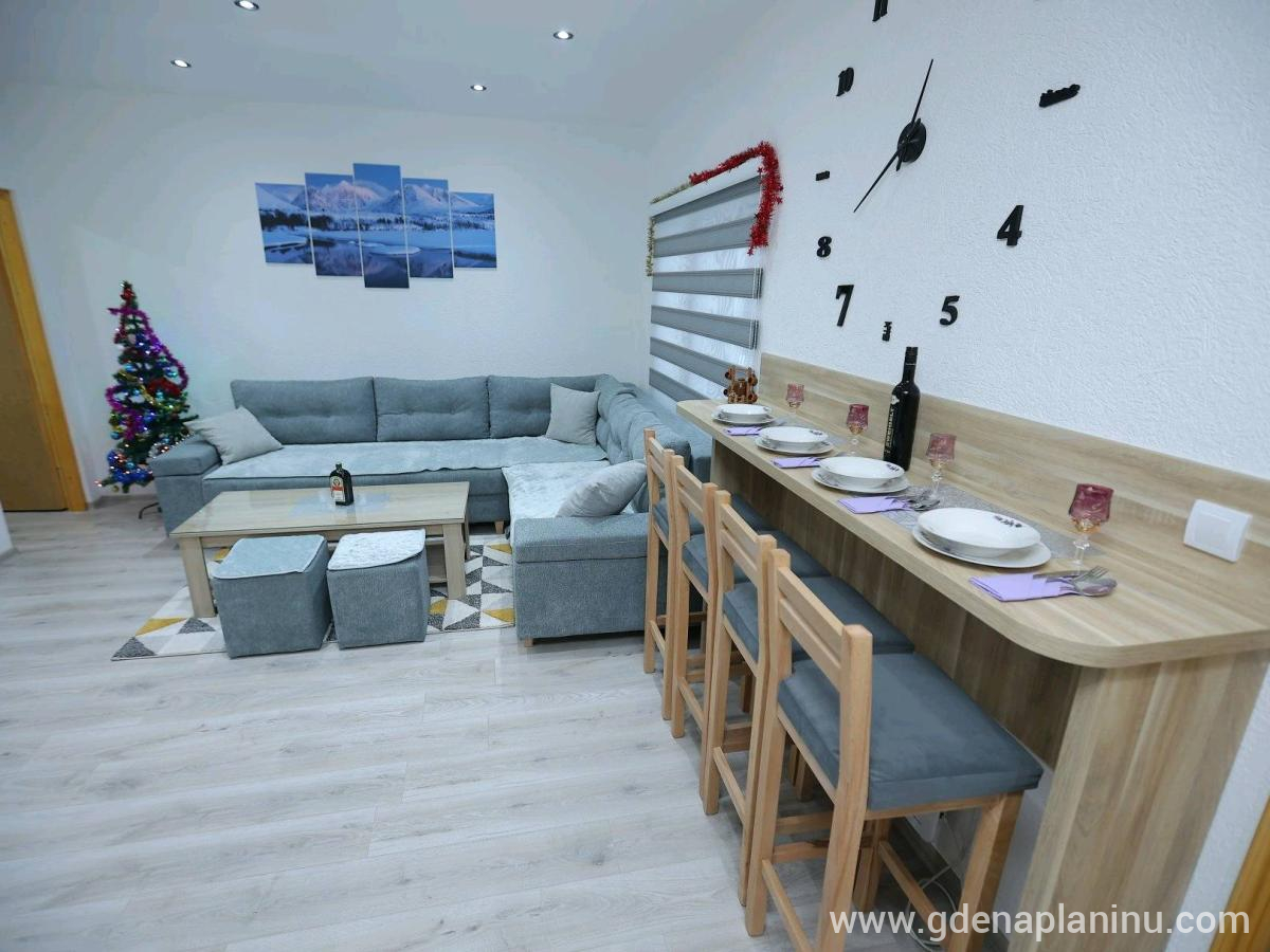Vikendica "Strahinja" Jahorina, Апартаменты 4, Частный сектор жилья Jahorina, Босния и Герцеговина - 04