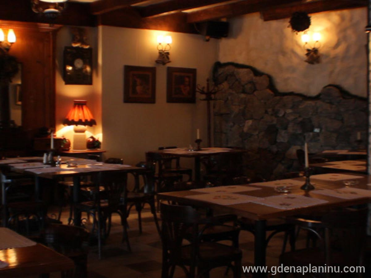 Vila Bianca apartman C, private accommodation in city Kopaonik, Serbia - Restoran Koala u prizemlju objekta