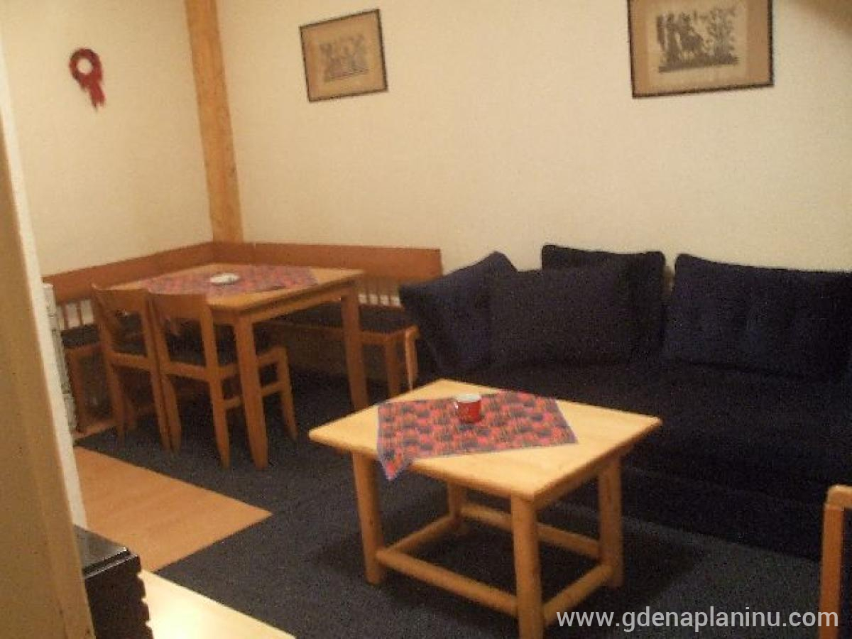 Apartmani MIRJANA, Частный сектор жилья Kopaonik, Сербия - Гостиная M1