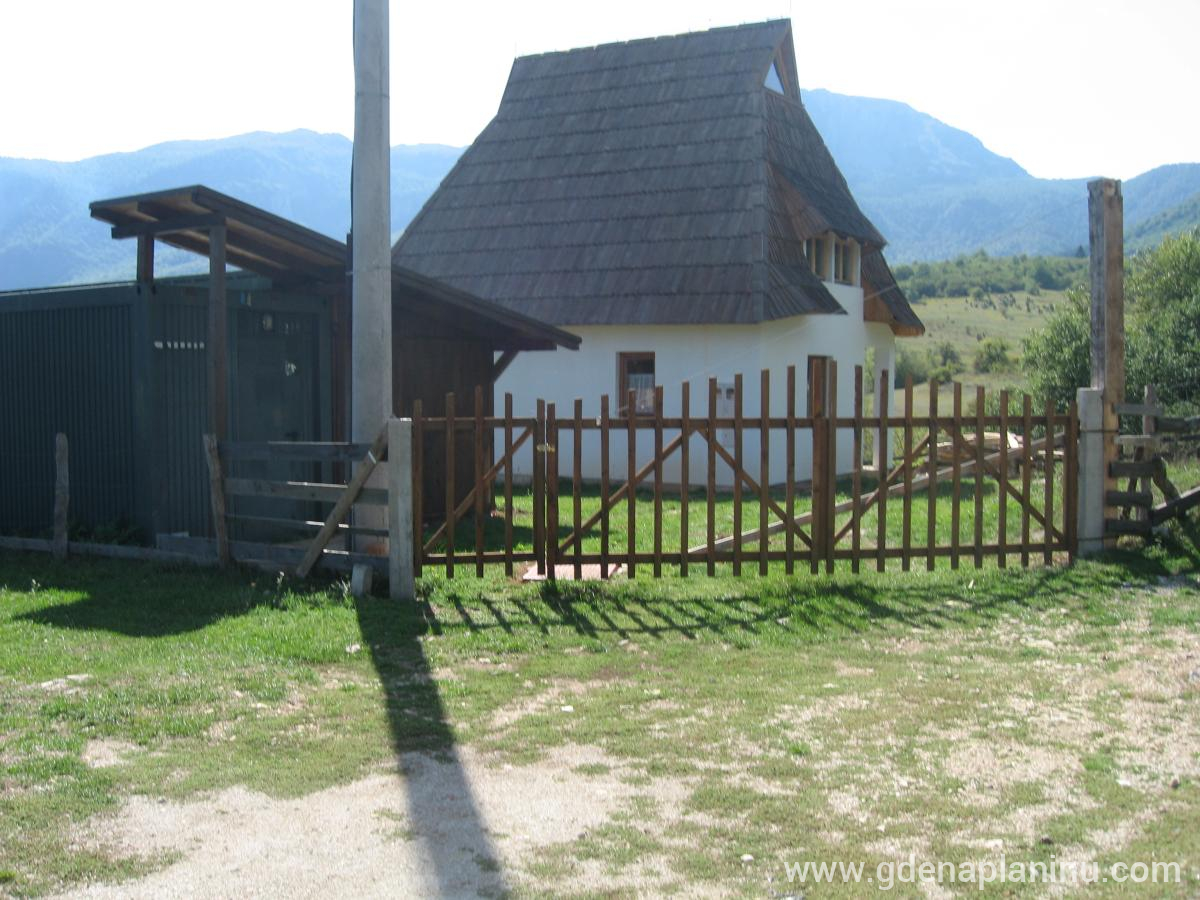 Planinska kuća, alloggi privati a Trnovo, Bosnia ed Erzegovina