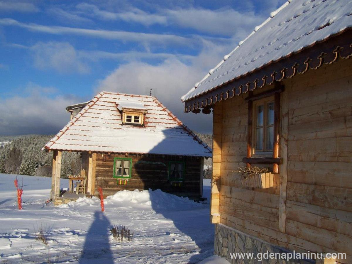 Domaćinstvo Šekler na Goliji, Magán szállás a községben Golija, Serbia - Brvnare zimi