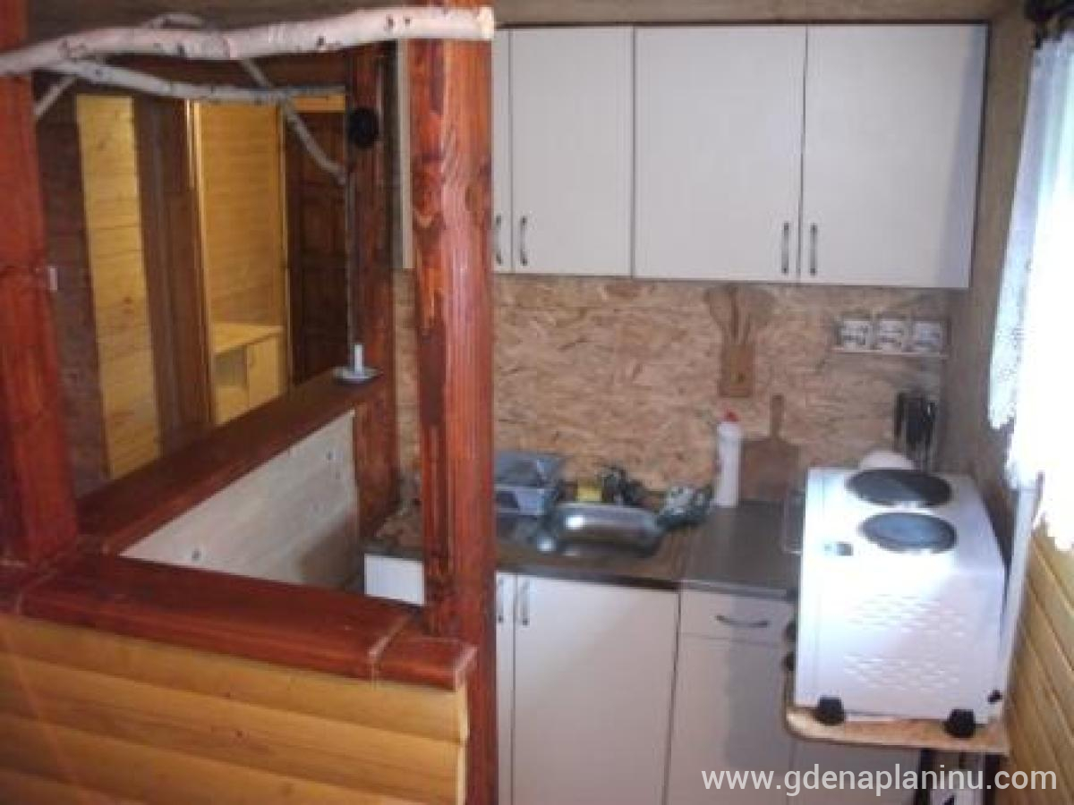 Smještaj na porodičnoj farmi Šarović, Magán szállás a községben Žabljak, Montenegró - kuhinja jednosobnog apartmana