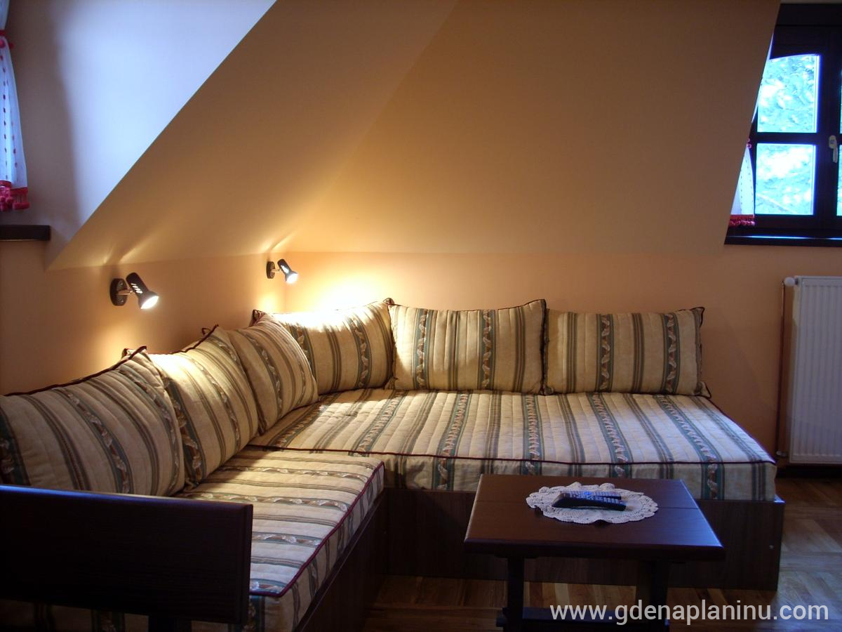 Vila Bajka Tara, Magán szállás a községben Tara, Serbia - Jednosobni apartman leÅ¾aj