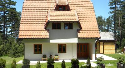Apartmani Nešović, logement privé à Tara, Serbia
