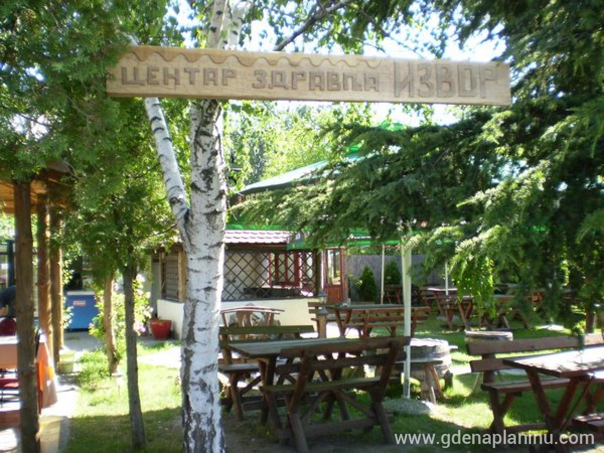 Centar zdravlja Izvor, Magán szállás a községben Stojnik, Serbia - Basta