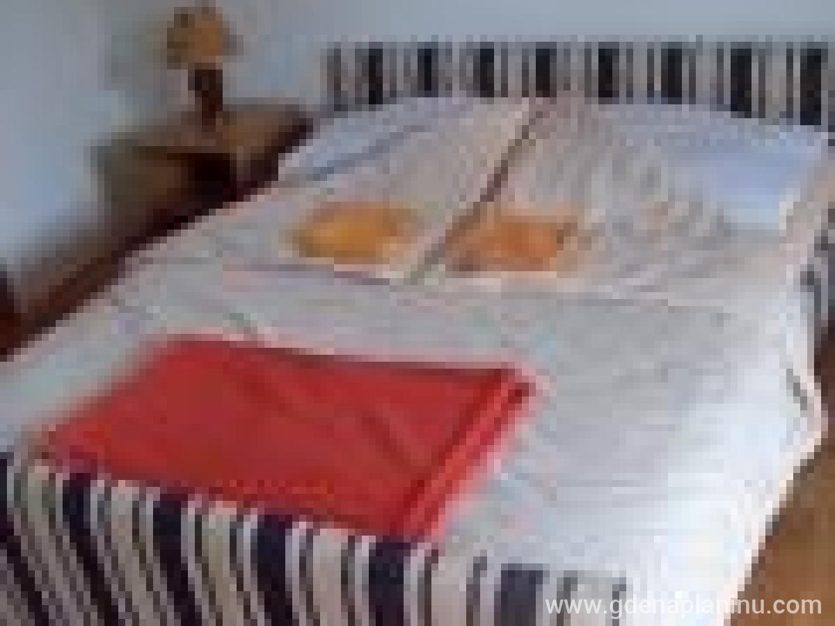 Kuća za odmor - Apartmani Popović, частни квартири в града Vrdnik, Serbia