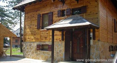 Vila Family, logement privé à Tara, Serbia