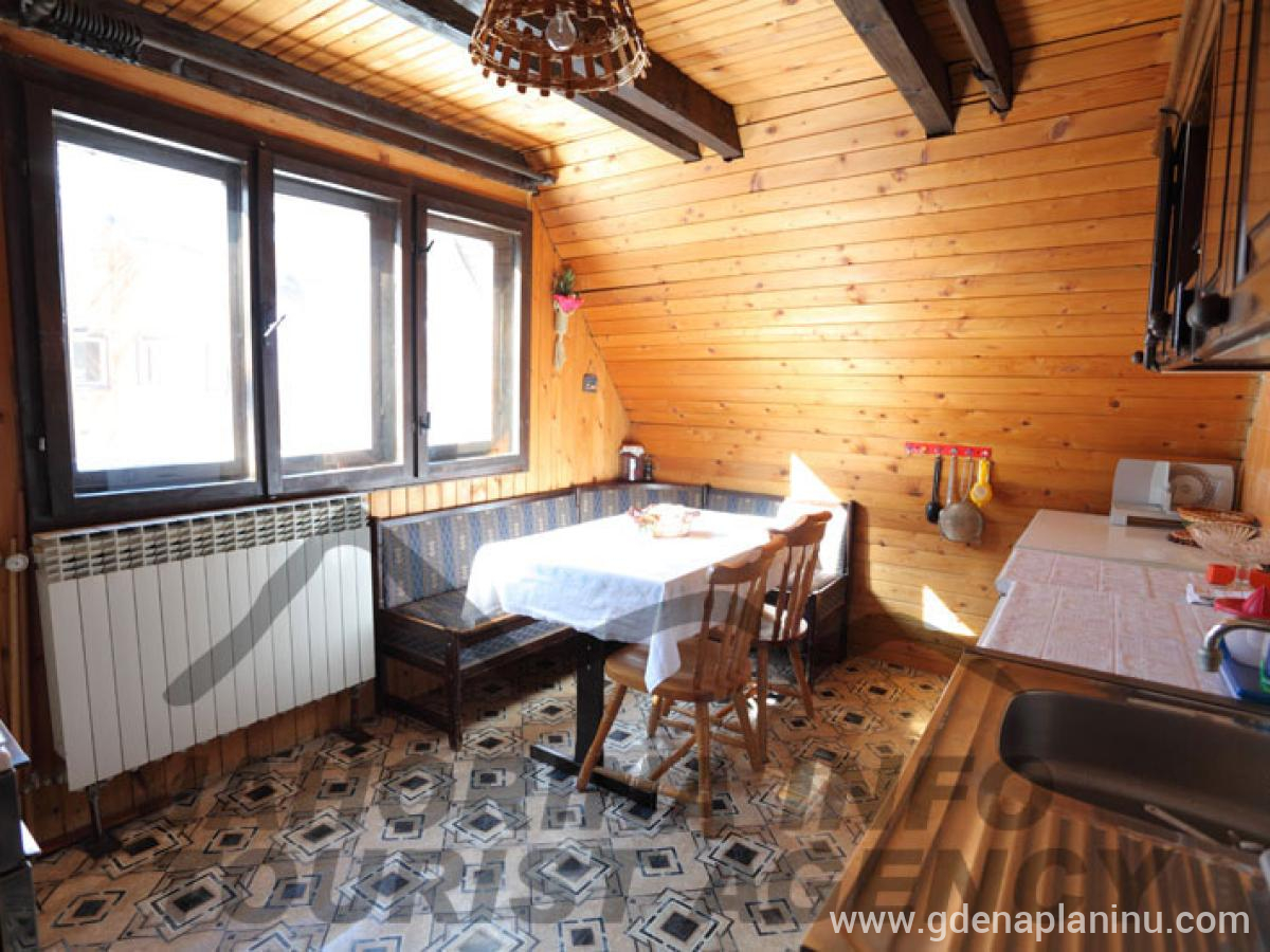 Eskim 4, alloggi privati a Jahorina, Bosnia ed Erzegovina - Cucina