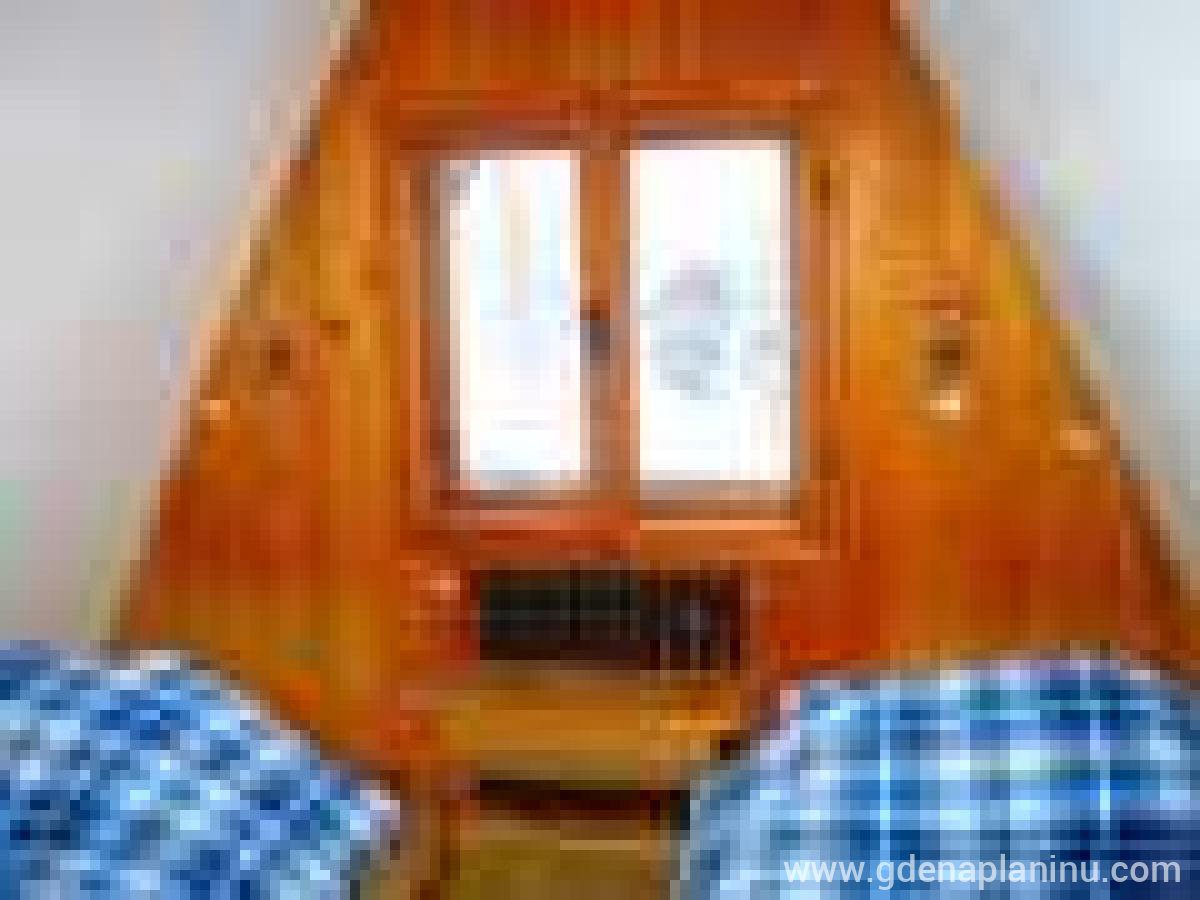Jahorinka , privat innkvartering i sted Jahorina, Bosnia og Hercegovina - jahorinka soba