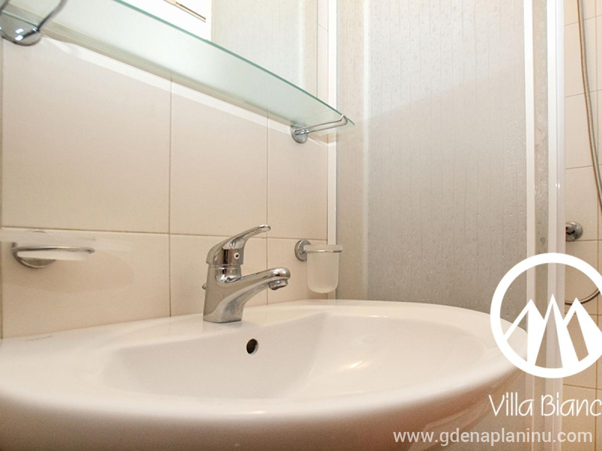 Apartman Vila Bjanka, strogi centar Kopaonika , Magán szállás a községben Kopaonik, Serbia