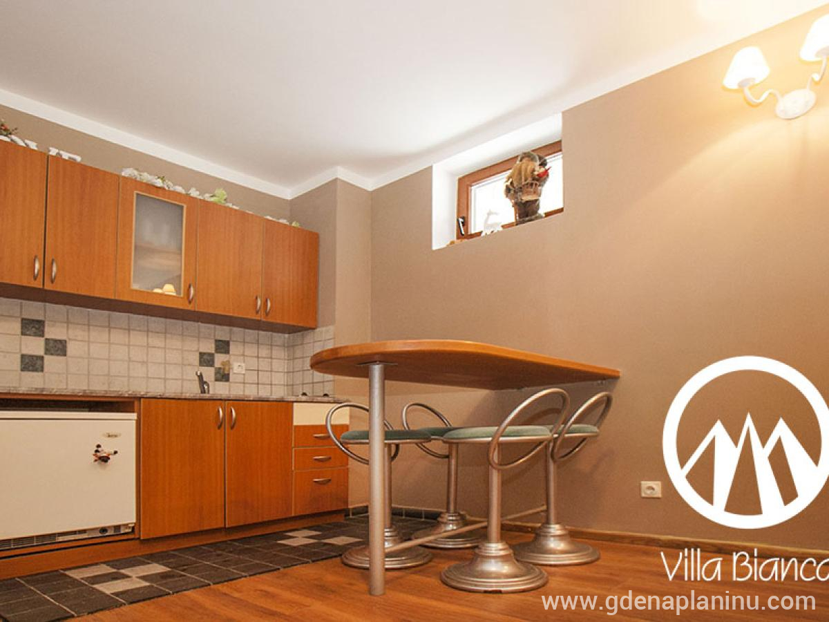 Apartman Vila Bjanka, strogi centar Kopaonika , Magán szállás a községben Kopaonik, Serbia