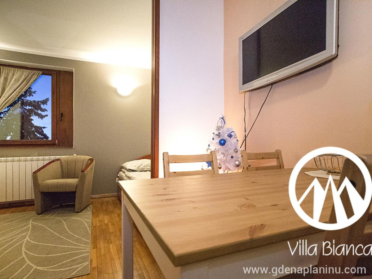 Apartman Vila Bjanka, strogi centar Kopaonika , Magán szállás a községben Kopaonik, Serbia