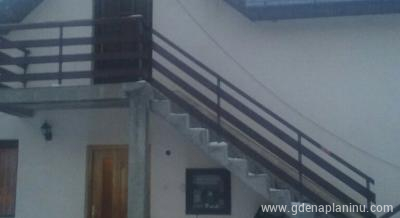 Apartman Suvi Potok Šijak, logement privé à Mokra Gora, Serbia
