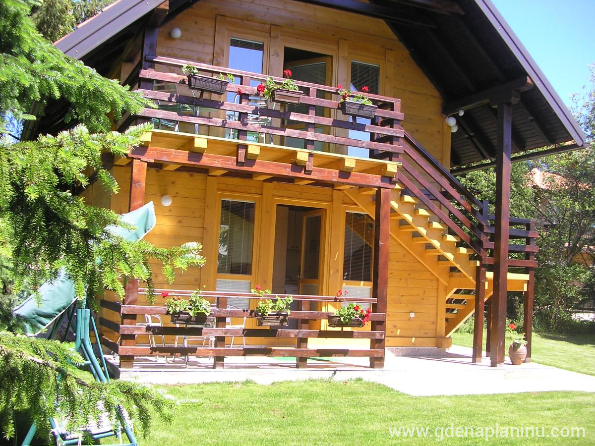 Zlatiborski mir, Частный сектор жилья Zlatibor, Serbia - brvnara 1