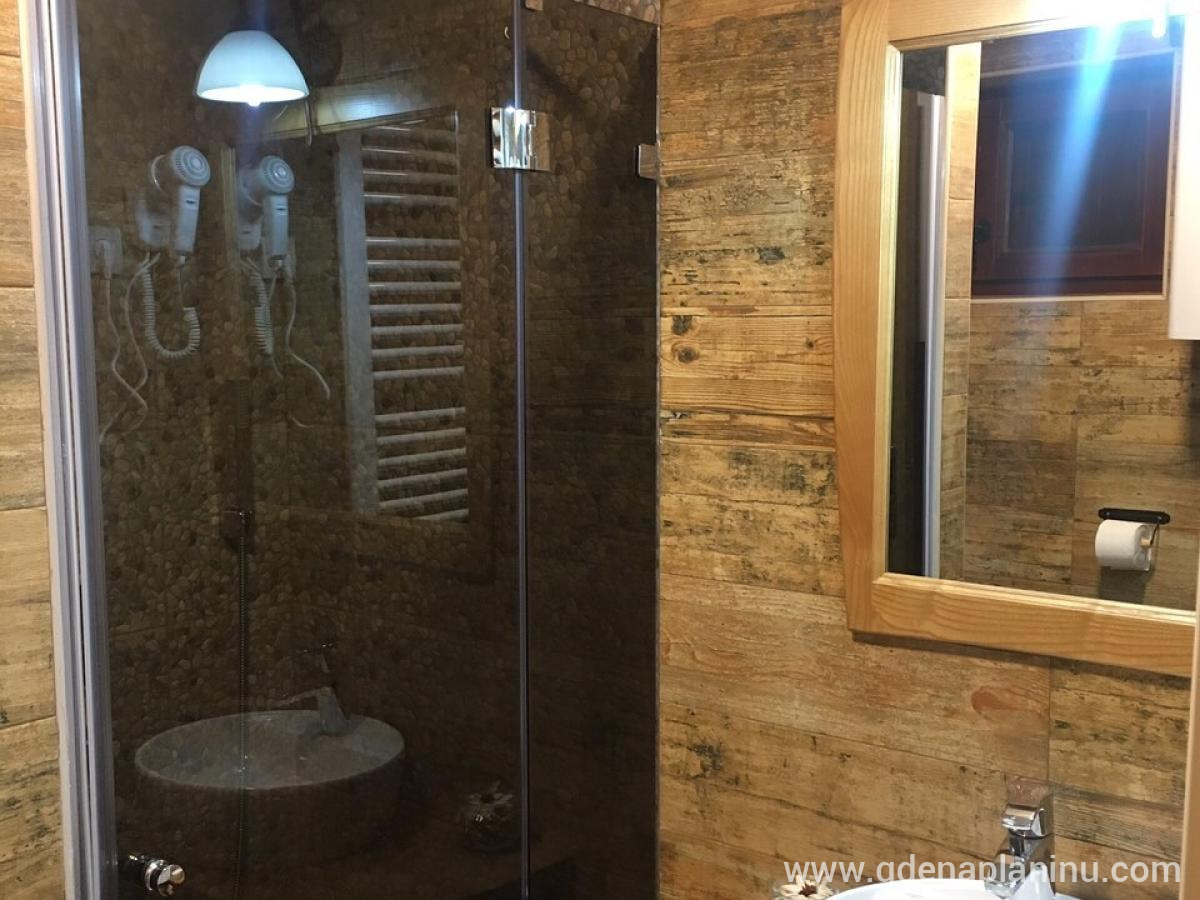 Pansion Obradovic, alloggi privati a Mucanj, Serbia - IMG_20190101_144702_520[1]