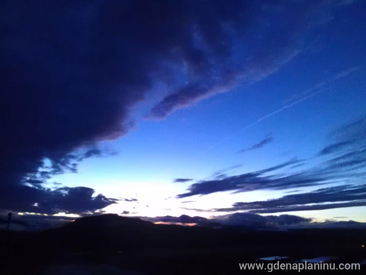 Zlatibor My village, privatni smeštaj u mestu Zlatibor, Srbija - Zlatibor-zalazak sunca