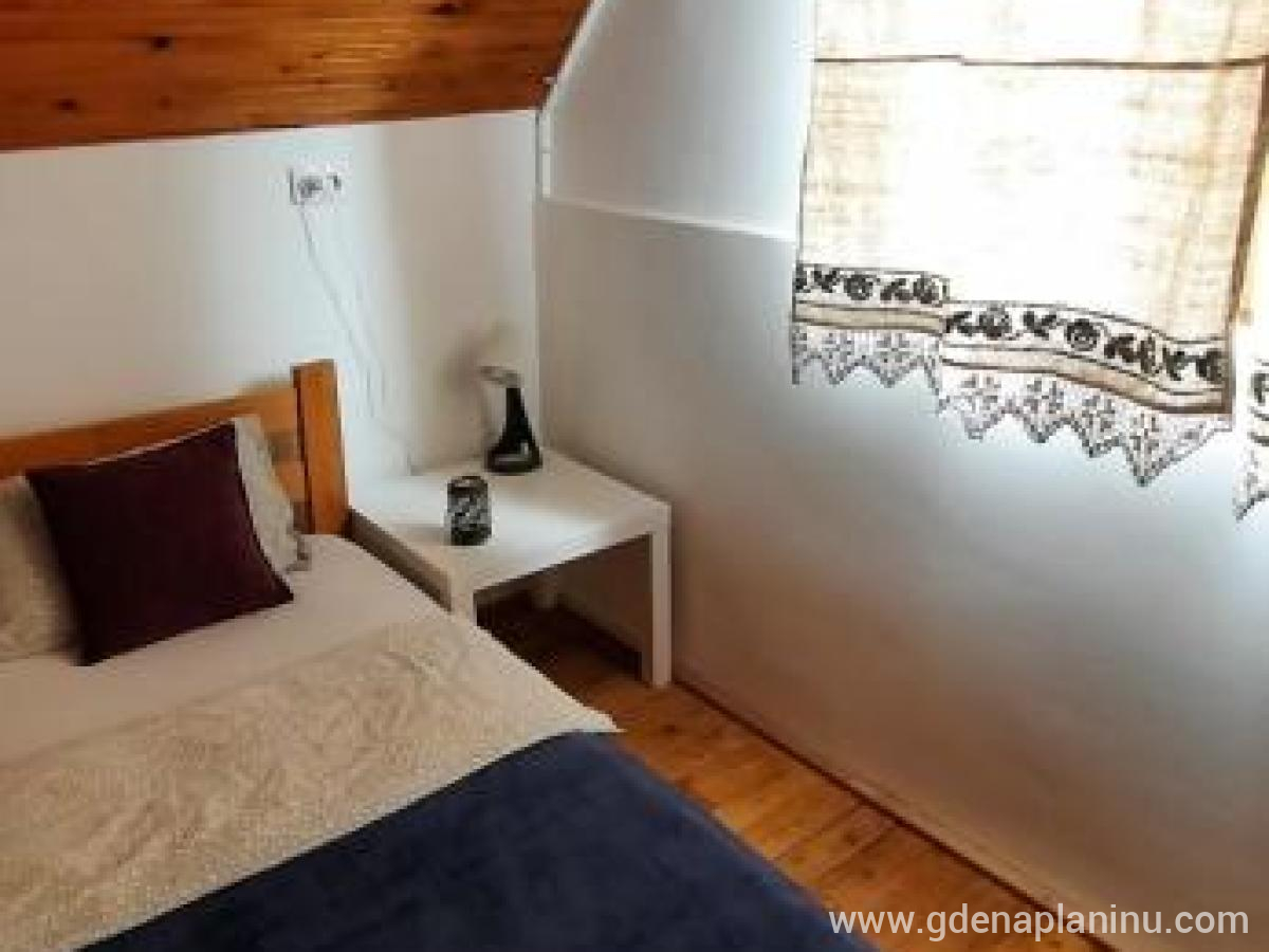 Vila Kovina, private accommodation in city Papratište, Serbia - za slatke snove