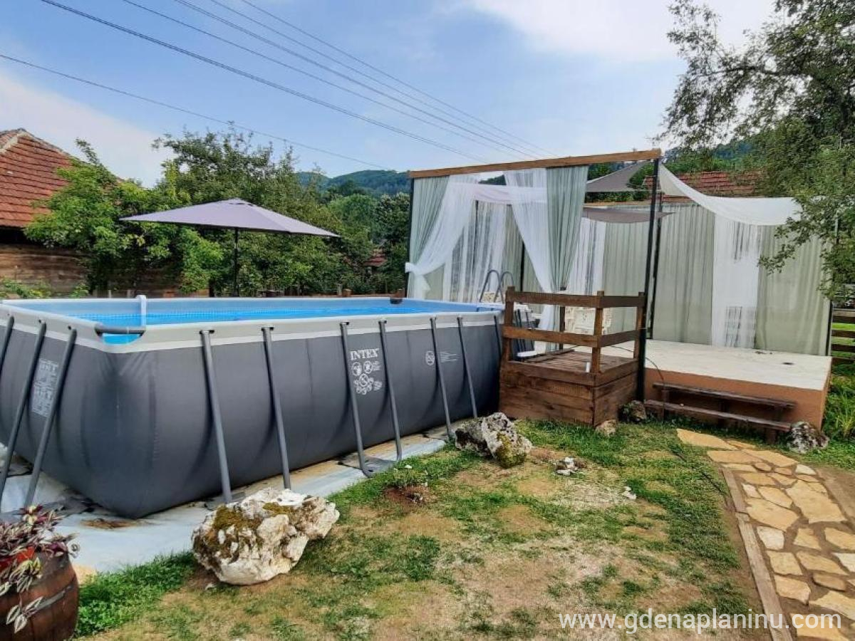 Vila Kovina, private accommodation in city Papratište, Serbia - uživanje na seoski način