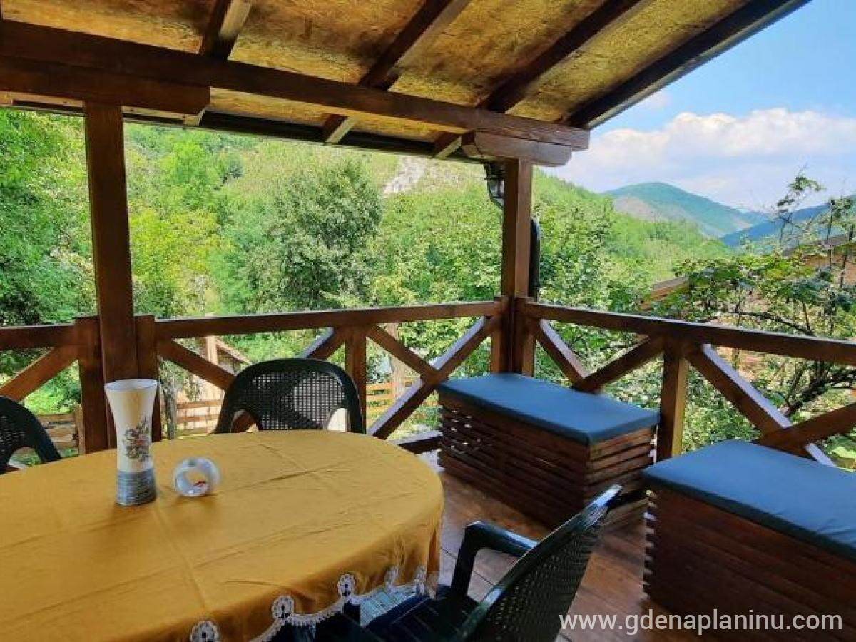 Vila Kovina, private accommodation in city Papratište, Serbia - veranda za jutarnju kaficu