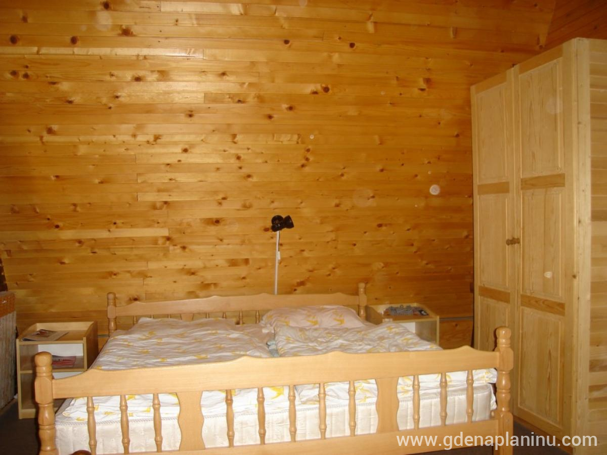 Apartmani ''Etno'', Veliki apartman Etno, Частный сектор жилья Jahorina, Босния и Герцеговина - Sp.soba
