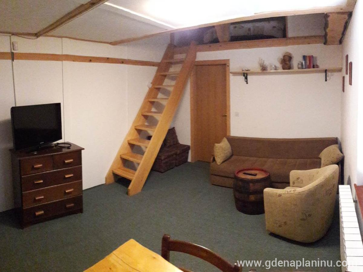 Apartmani ''Etno'', Mali apartman, частни квартири в града Jahorina, Босна и Херцеговина - Mali apartman-dnevna 1