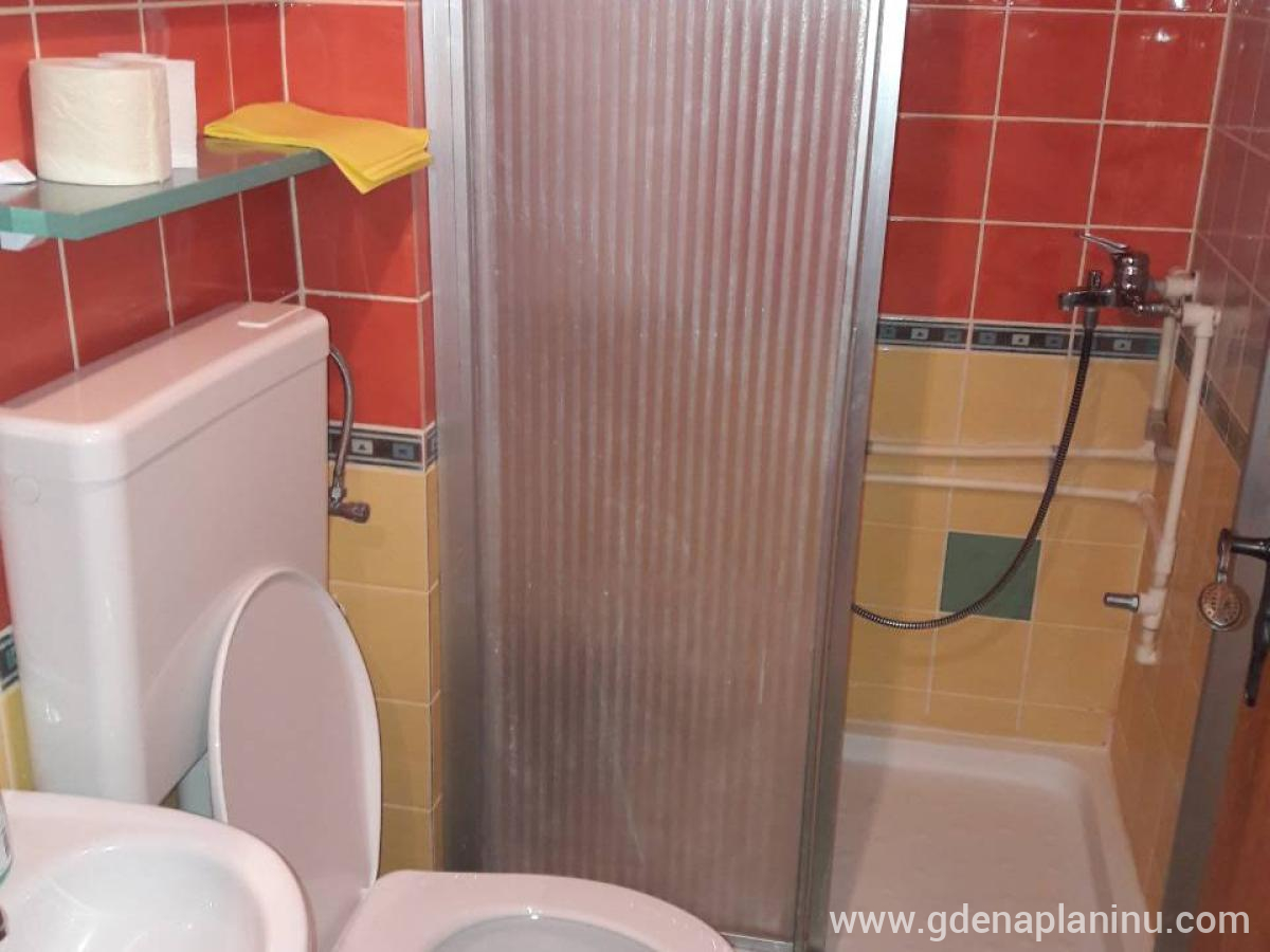 Apartmani ''Etno'', Apartman B, частни квартири в града Jahorina, Босна и Херцеговина - Kupatilo 2